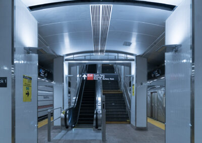 South Ferry Subway Station, NYC | Photo ©  Harry Vitebski | Image is Property of Apogee Lighting Holdings