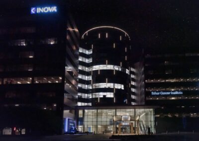 INOVA SCHAR CANCER INSTITUTE, VA | Photo ©  Harry Vitebski | Image is Property of Apogee Lighting Holdings